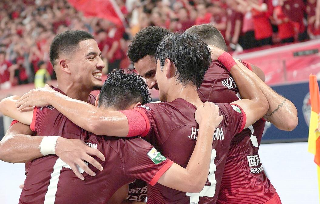 上海上港中超比赛